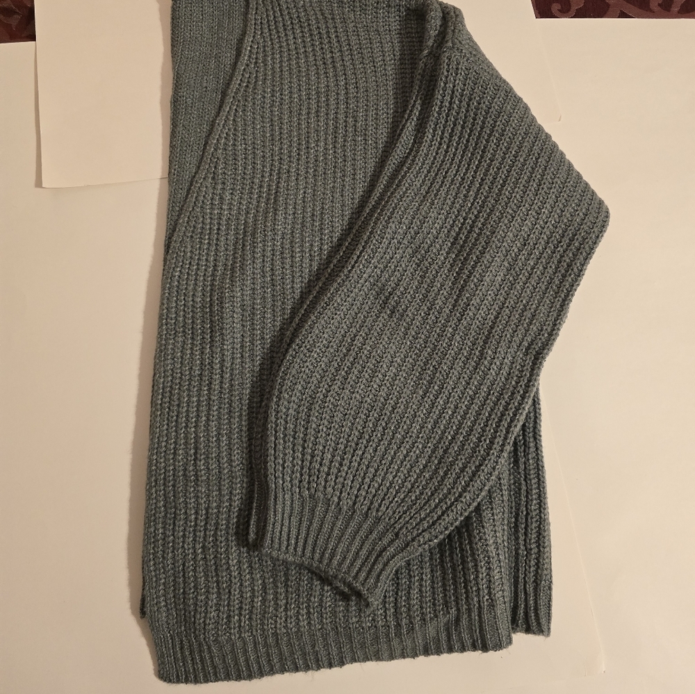 Gray Ribbed Knit Oversized Cardigan Sweater - Picture 3 of 4